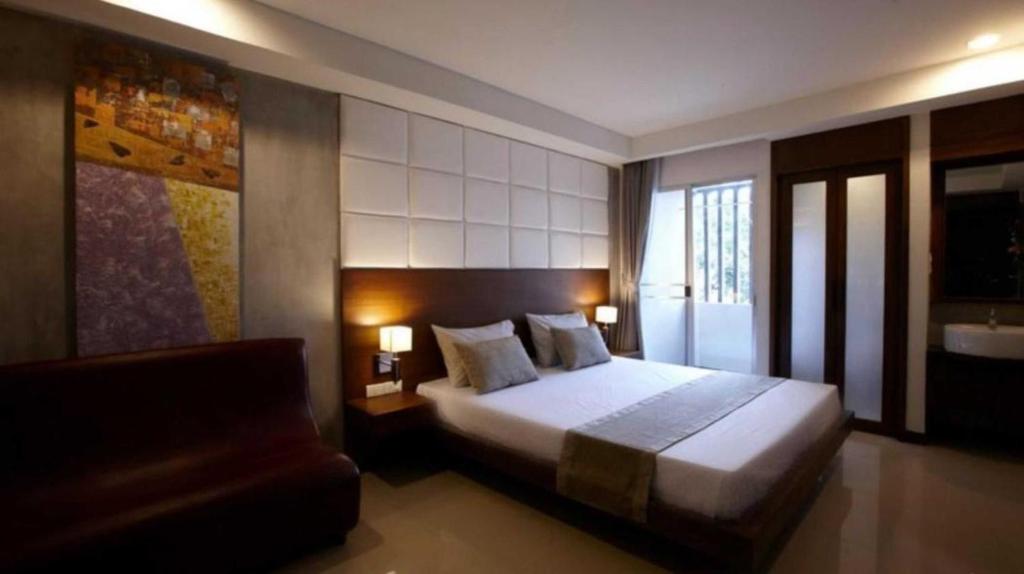 Dancenter Bangkok Cha Cha Suite - Resim 4