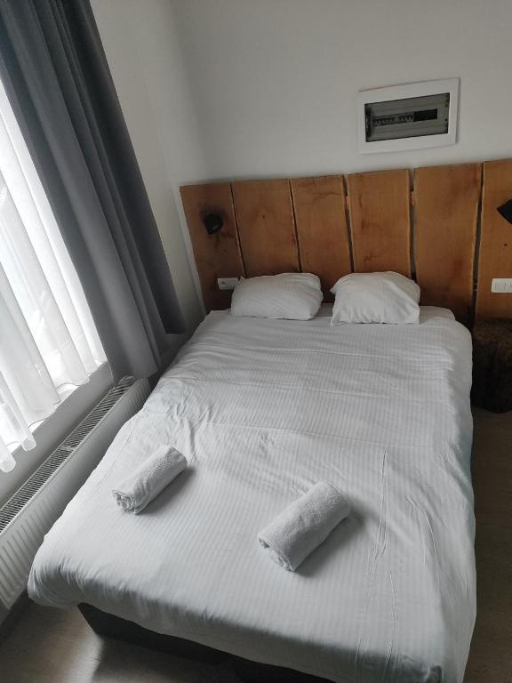 Postel nebo postele na pokoji v ubytování Midi 81 HOSTEL