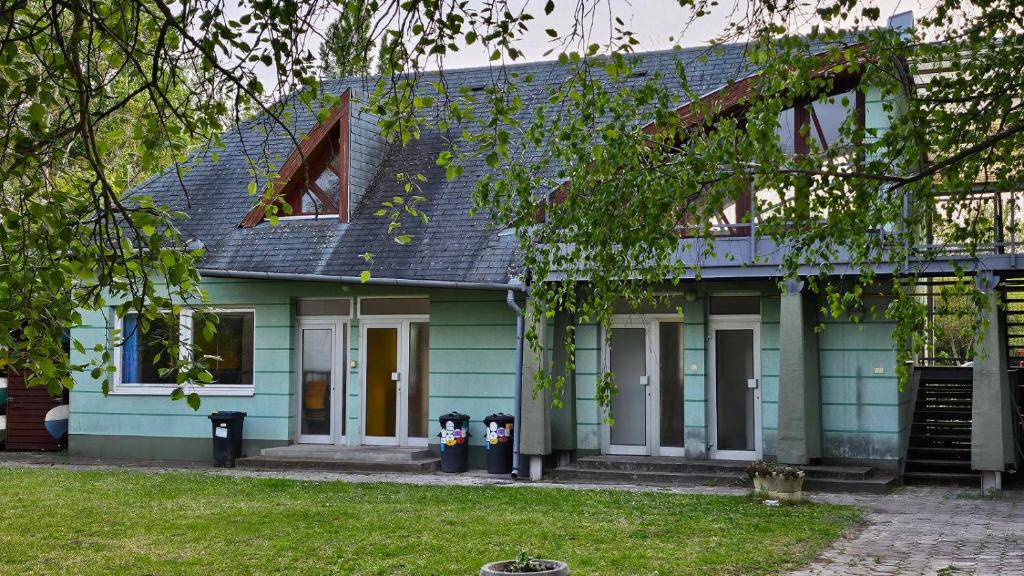 Budova, kde se hostel nachází