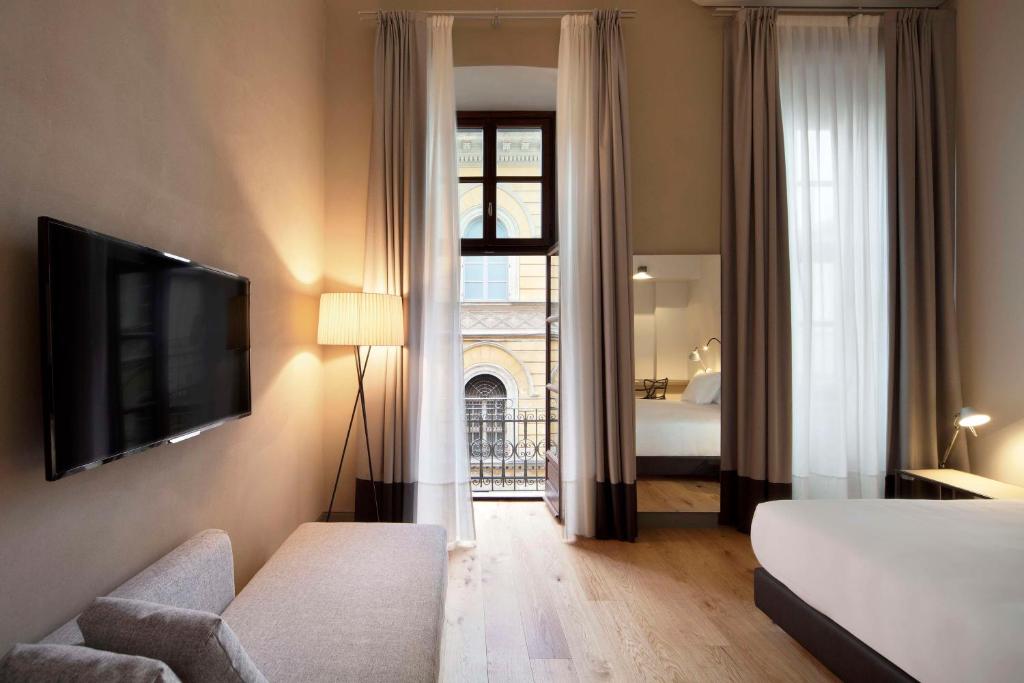 NH Collection Torino Piazza Carlina - Resim 18