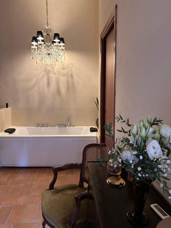 Fotografie z fotogalerie ubytování Lanternone nel Borgo - Appartamento con Vasca Idromassaggio v destinaci Acquasparta