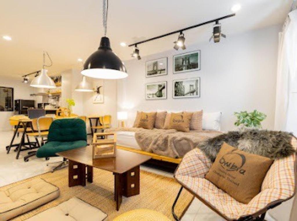 Χώρος καθιστικού στο Ombra House No26