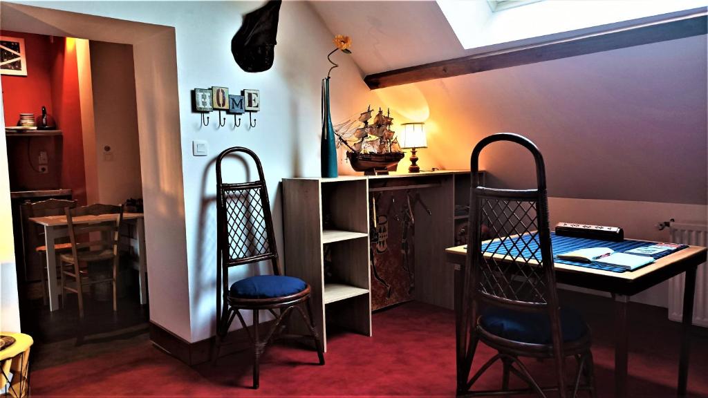 Chambres d'Hotes du Haut Anjou - Habitación Familiar Con Baño Privado