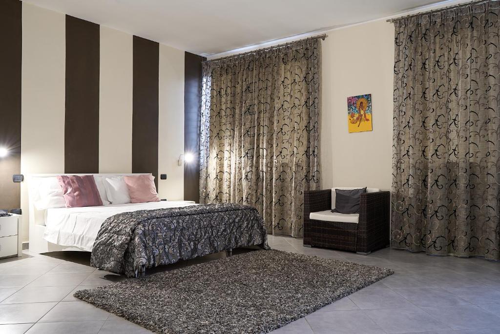 Postel nebo postele na pokoji v ubytování Hotel Saturday