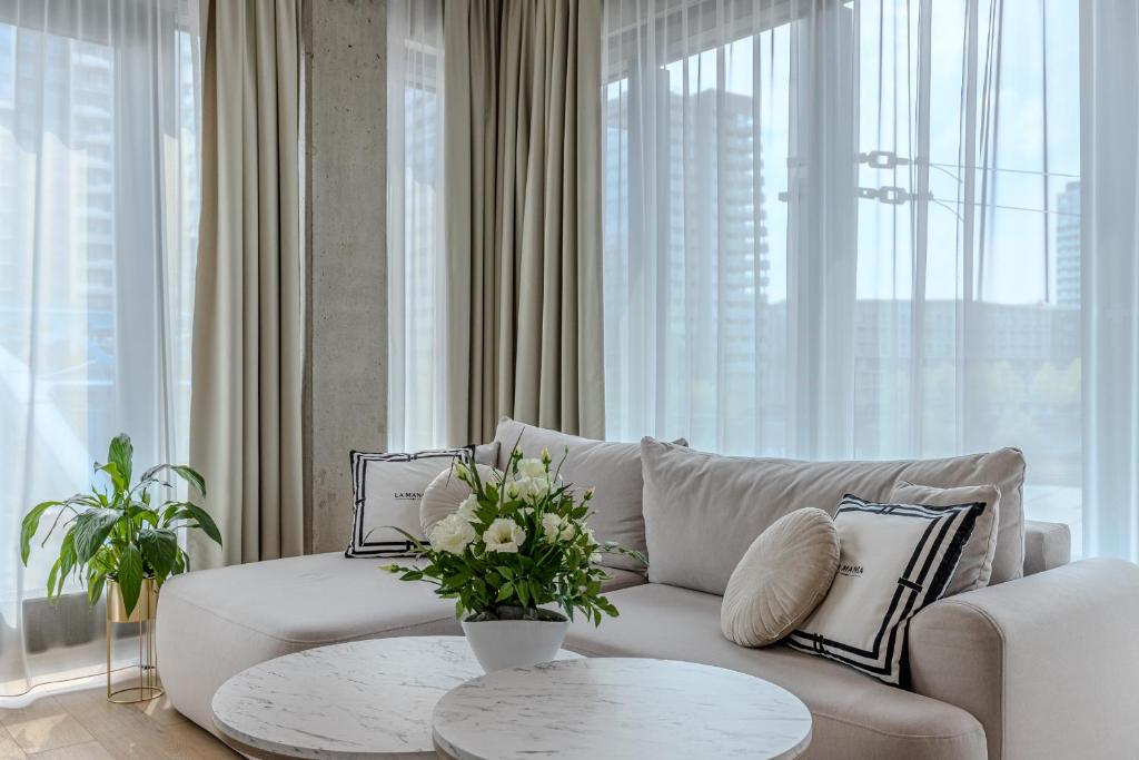 River Premium Apartments - 19