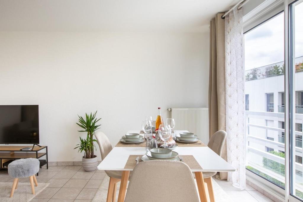 Appartement lumineux 3 frontières parking gratuit – photo 9