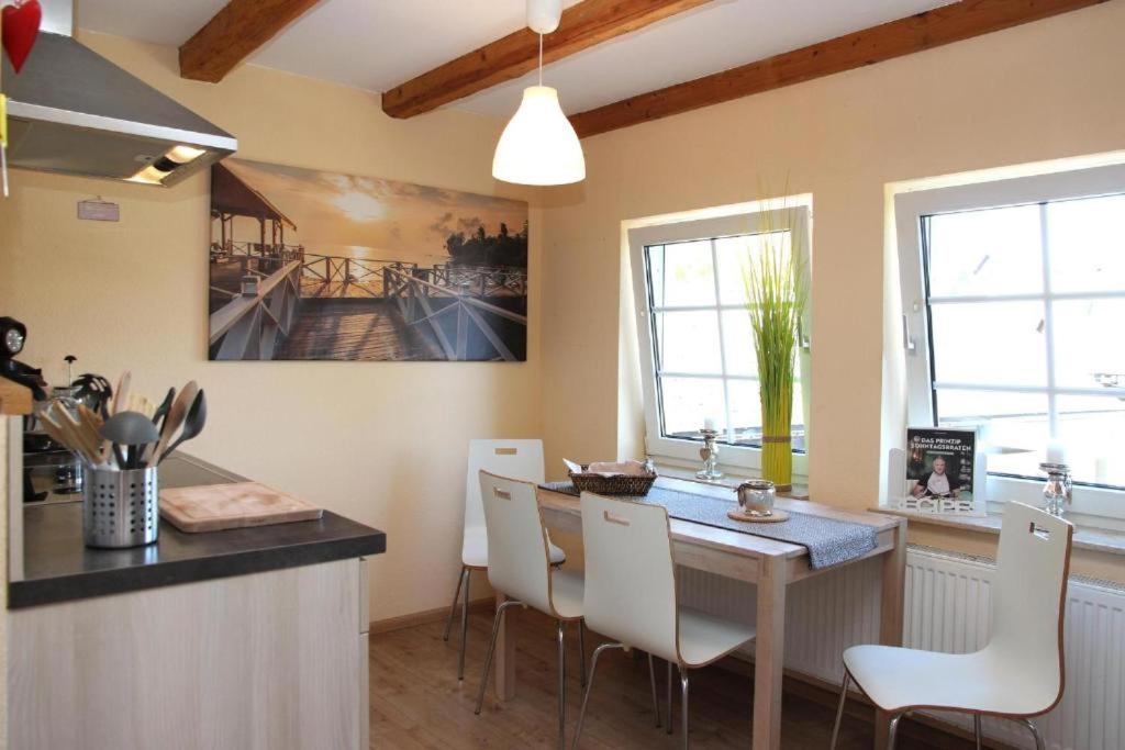 Køkken eller tekøkken på Ferienwohnung Greetje