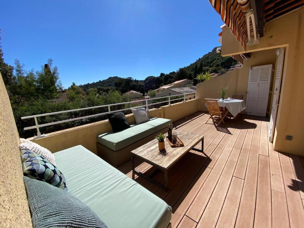 Photo de la galerie de l'établissement Mazet/ Appartement Le Lavandou, au Lavandou