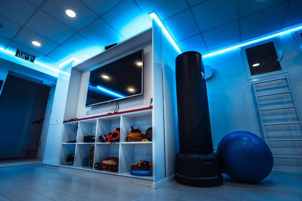 Fitness centrum a/nebo fitness zařízení v ubytování Best Western Regency Suites