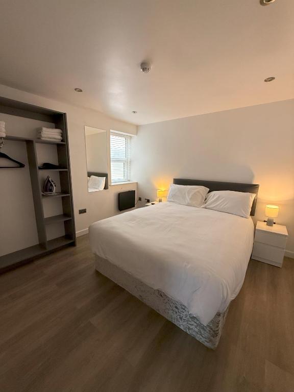 
King Suite with Sea View
