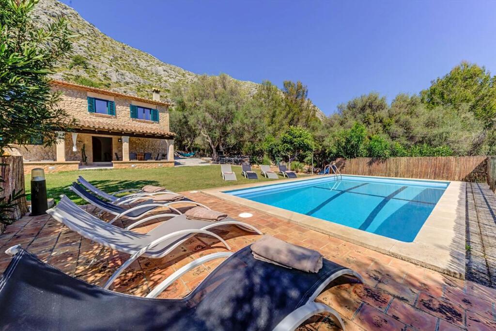 The swimming pool at or close to Tranquil Pollensa Villa Finca Plana Den Rull Set In The Beautiful Ternelles Valley Private Pool