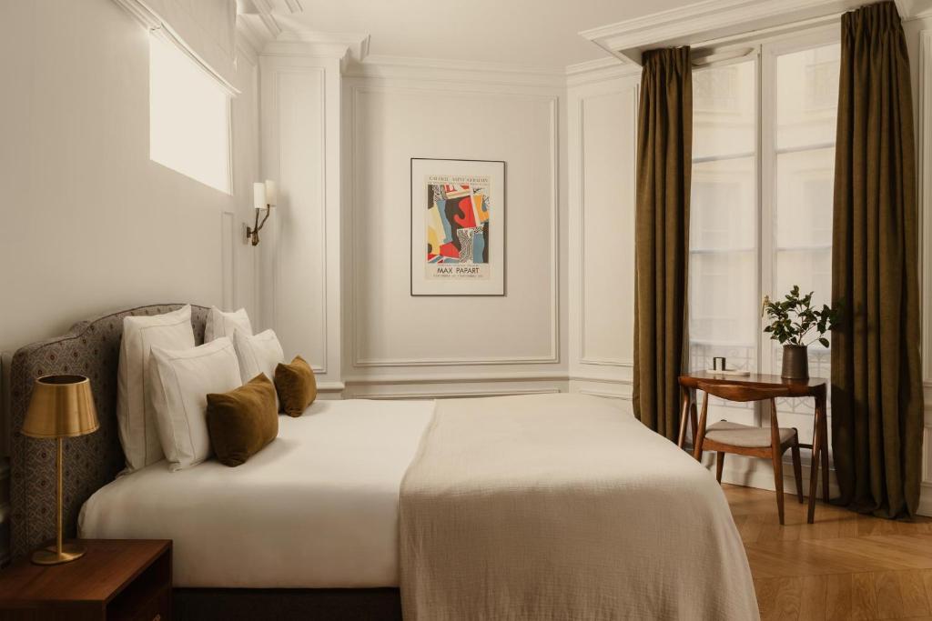 Hôtel Bourgogne & Montana - Resim 11