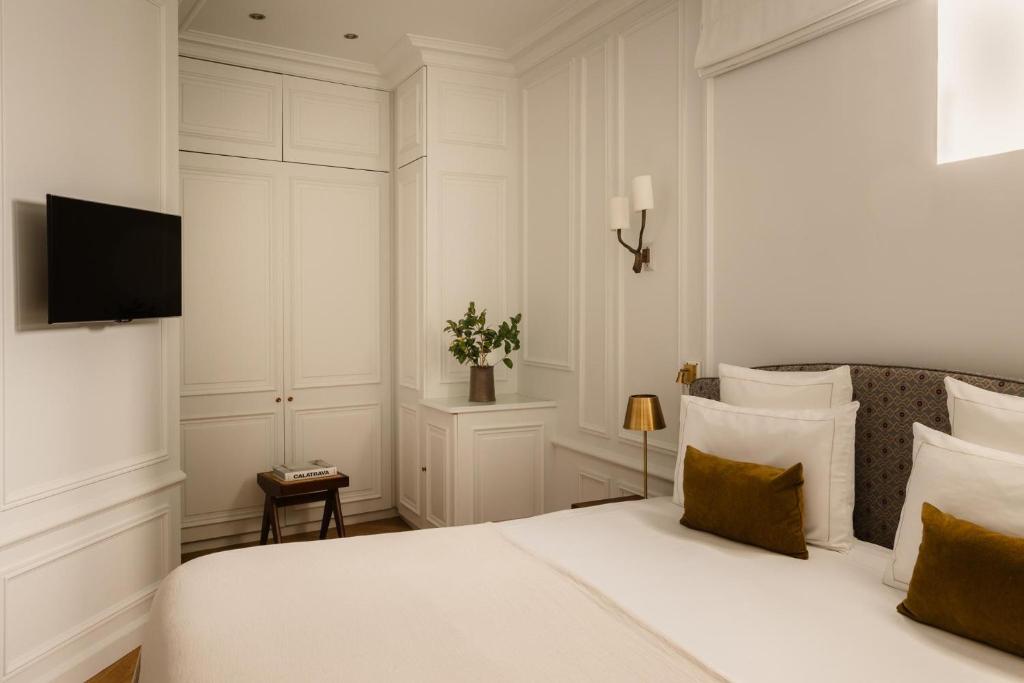 Hôtel Bourgogne & Montana - Resim 16