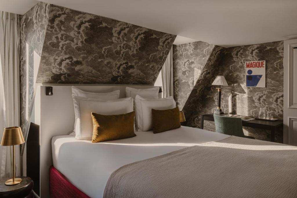 Hôtel Bourgogne & Montana - Resim 13