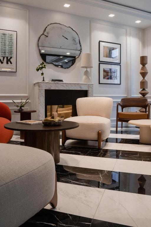 Hôtel Bourgogne & Montana - Resim 27