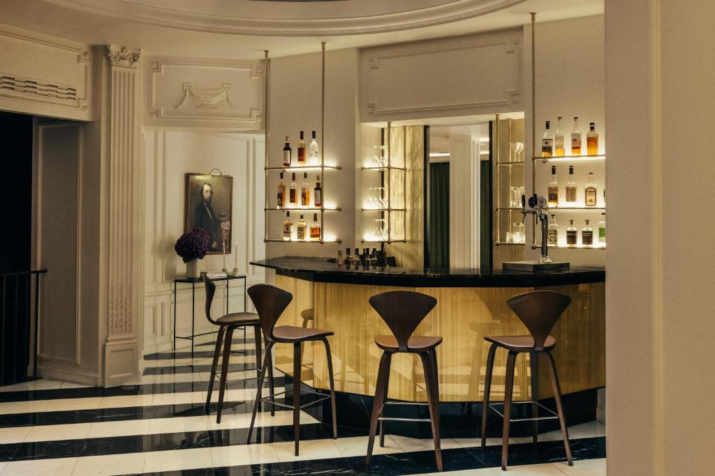 Hôtel Bourgogne & Montana - Resim 33