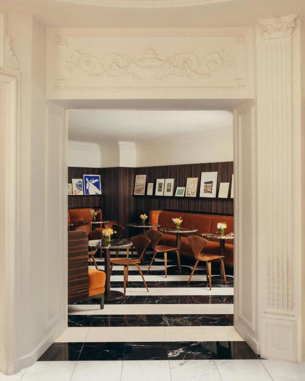 Hôtel Bourgogne & Montana - Resim 34