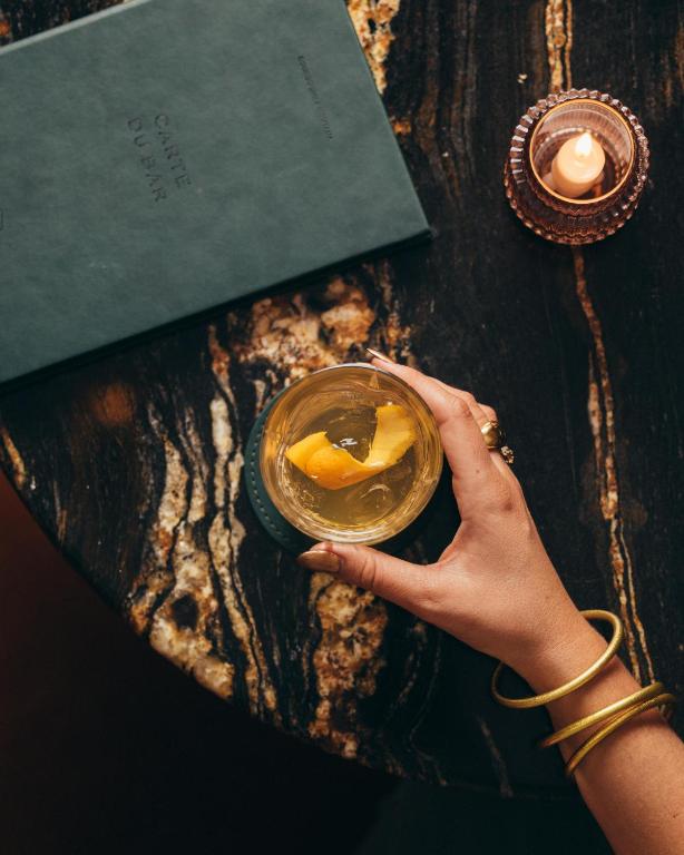 Hôtel Bourgogne & Montana - Resim 32