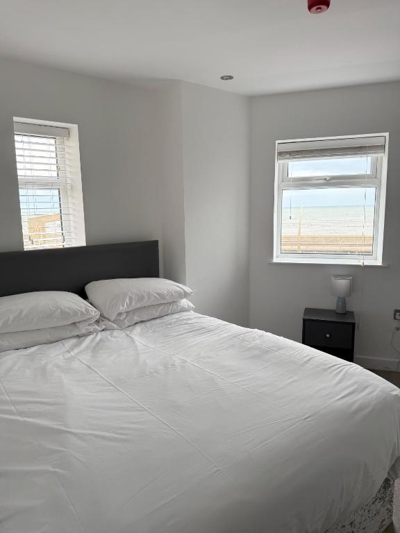 Coastal Plaza - Resim 12