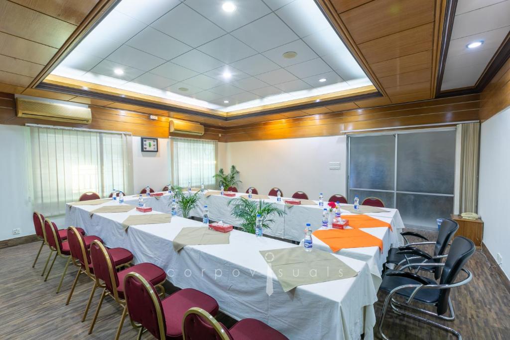 Konferenční prostory v ubytování SEL Nibash Hotel & Serviced Apartments