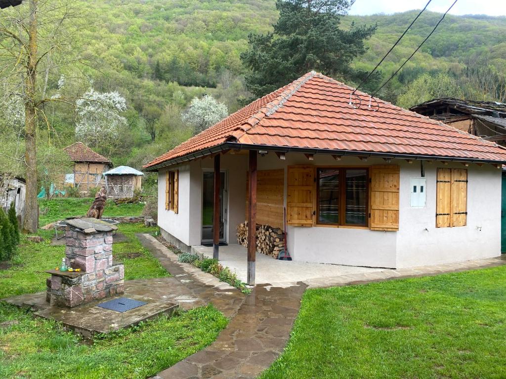 Budova, kde se prázdninový dům nachází