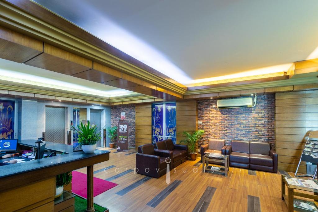 Posezení v ubytování SEL Nibash Hotel & Serviced Apartments