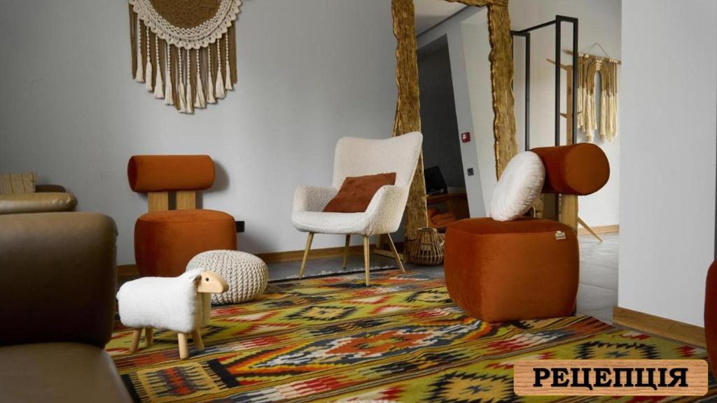 Posezení v ubytování AINO Hotel