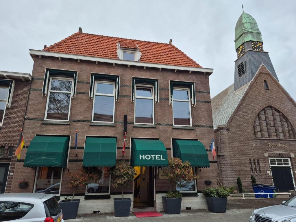 Budova, kde se hotel nachází