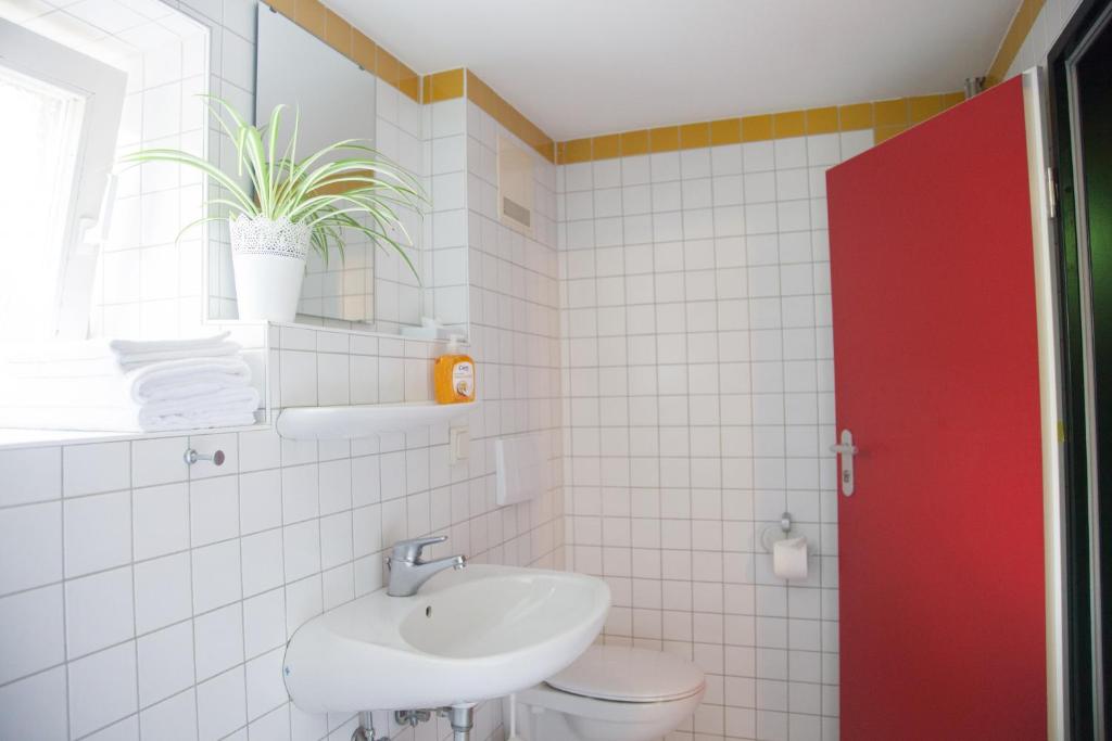 Koupelna v ubytování Rotel Inn
