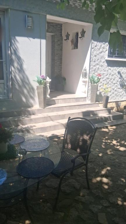 Patio nebo venkovní prostory v ubytování Petit coin de paradis