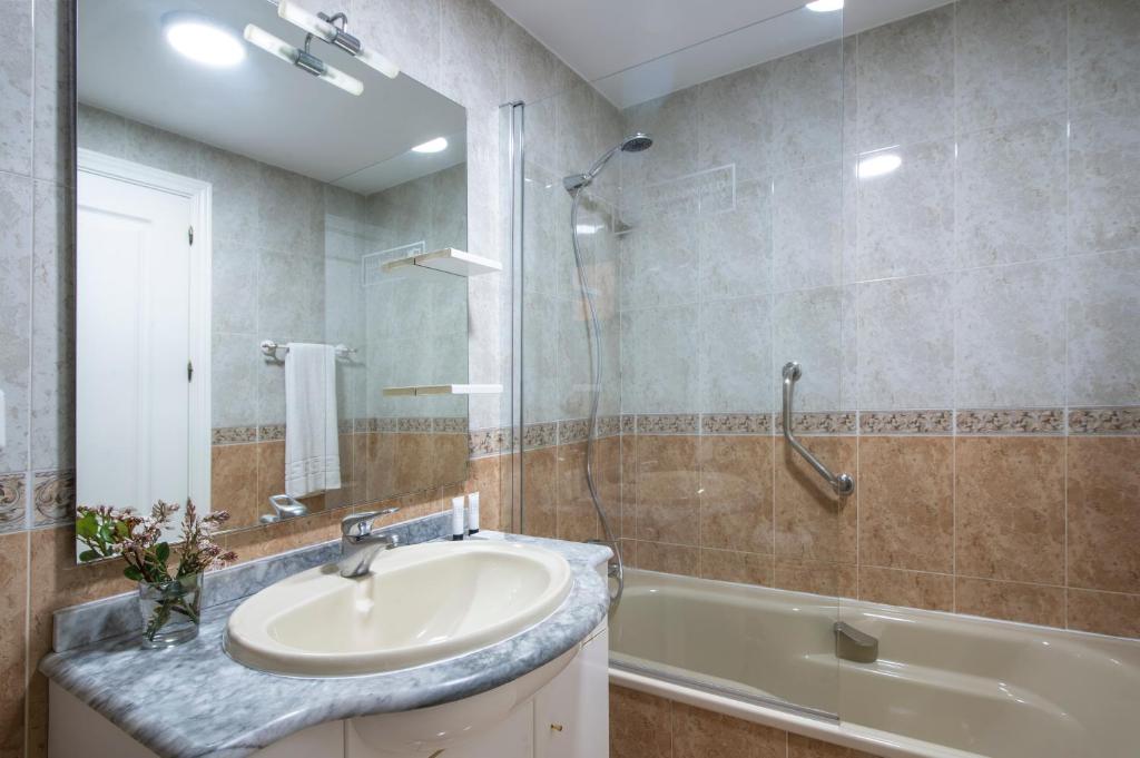 Macdonald La Ermita Resort - 19