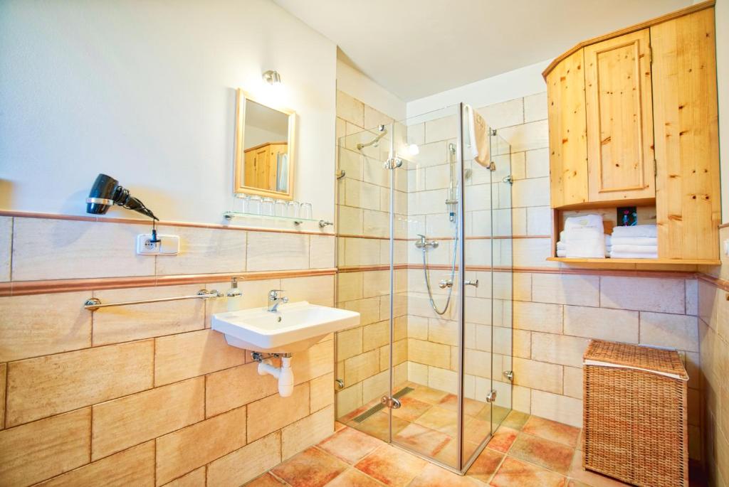 Koupelna v ubytování Apartmány nad stájemi - Jítravský Dvorec
