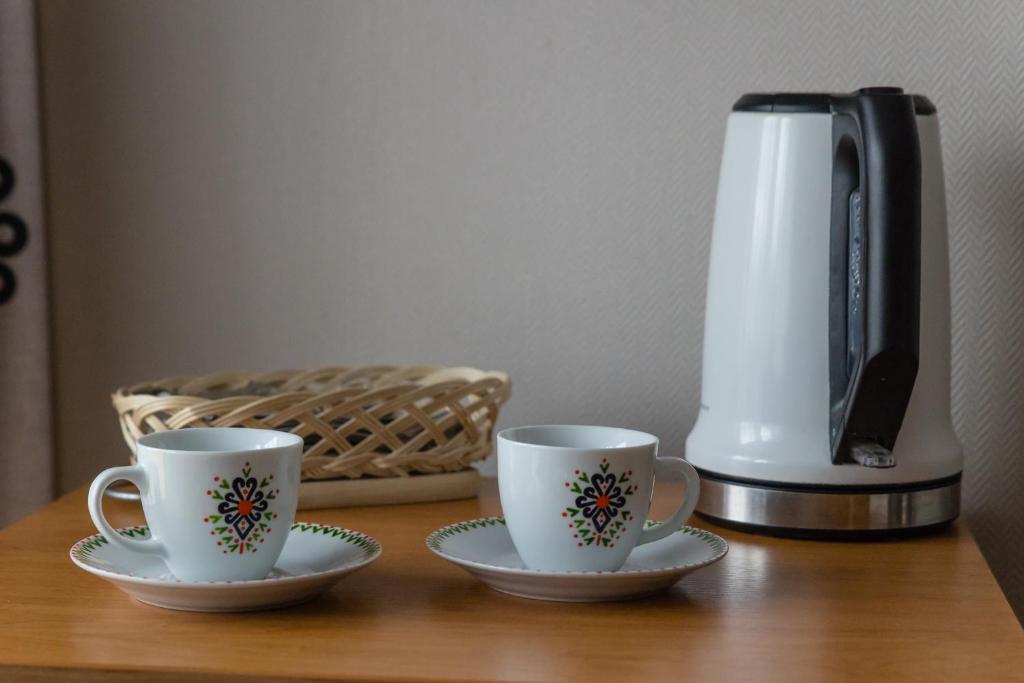 Příslušenství pro přípravu čaje a kávy v ubytování Pokoje Gościnne " W zasięgu Tatr"