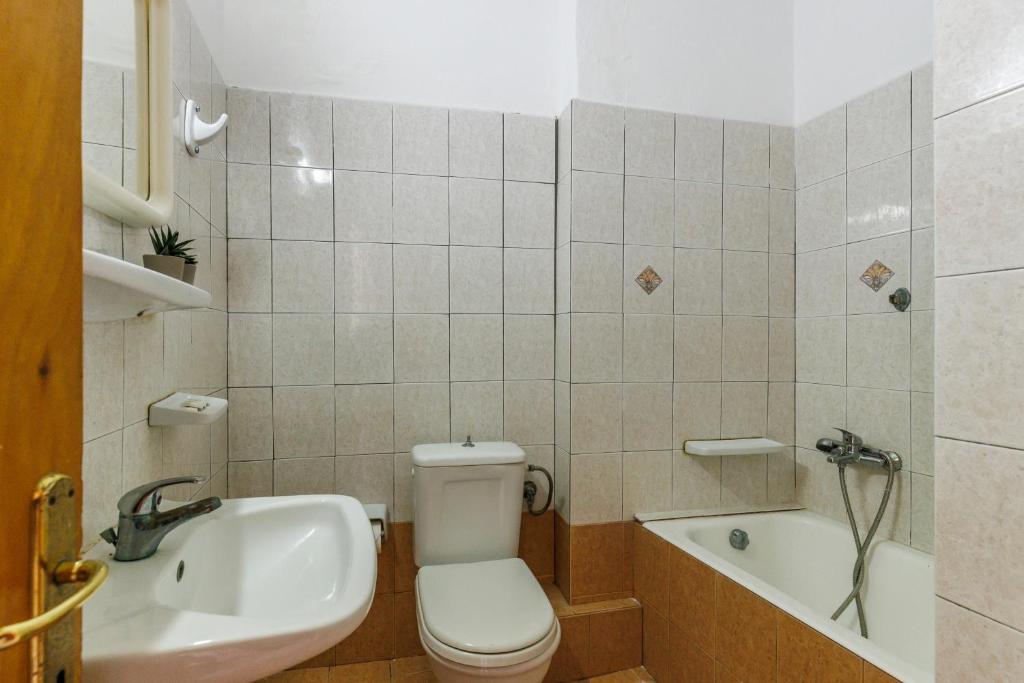 Koupelna v ubytování Lemonis Rooms