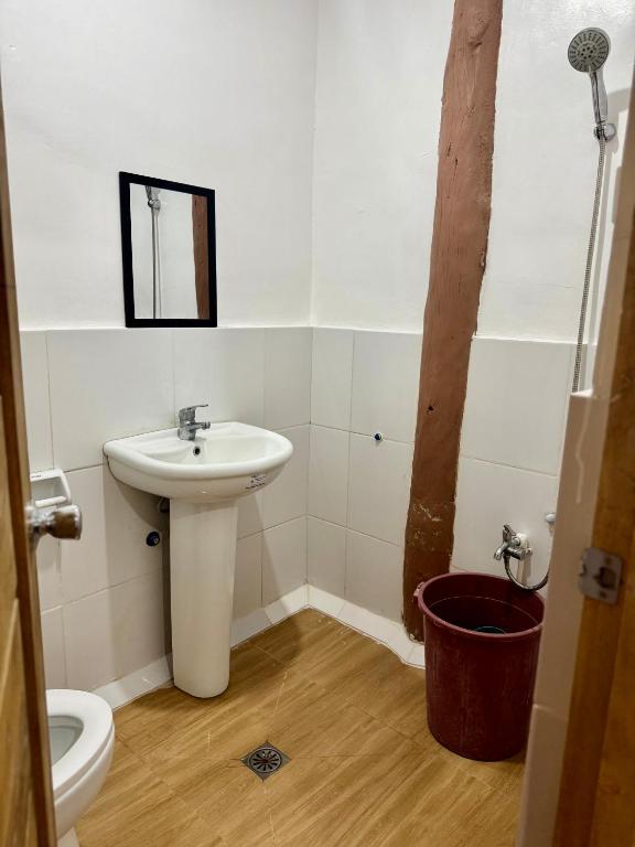 Koupelna v ubytování Pungko Homestay Siargao