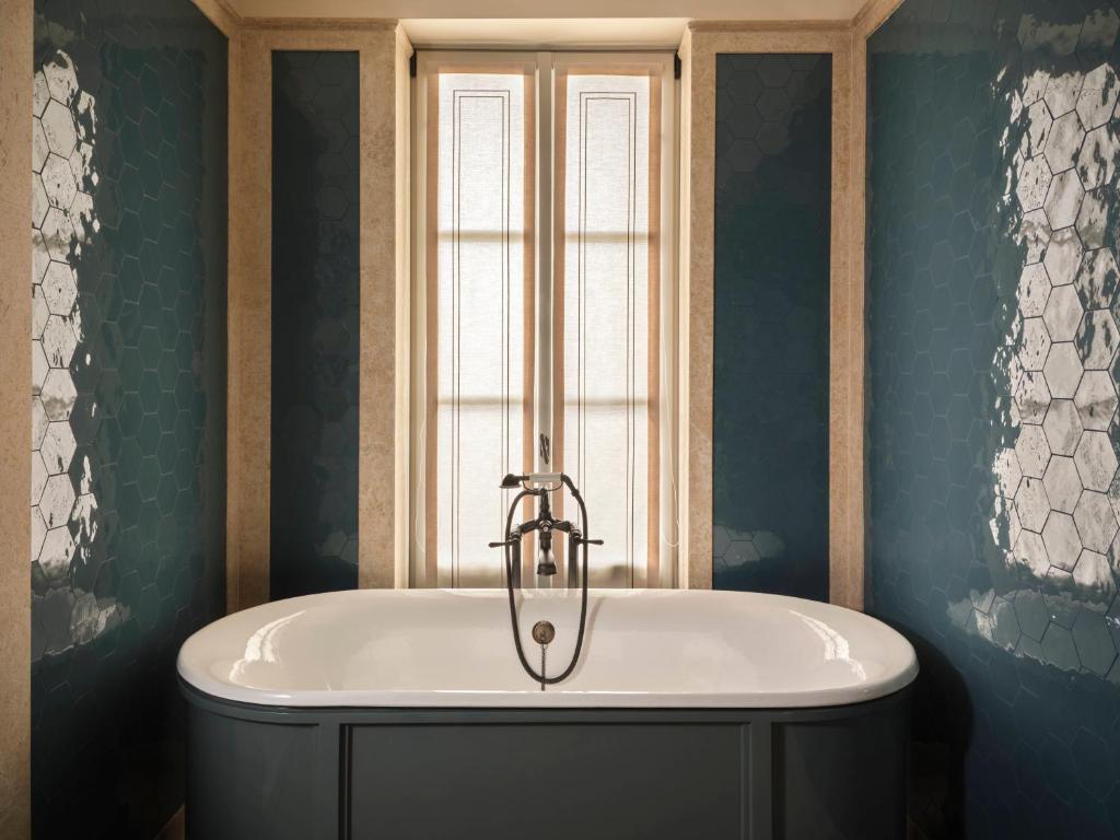 Collegio alla Querce, Auberge Collection - King Room With Balcony