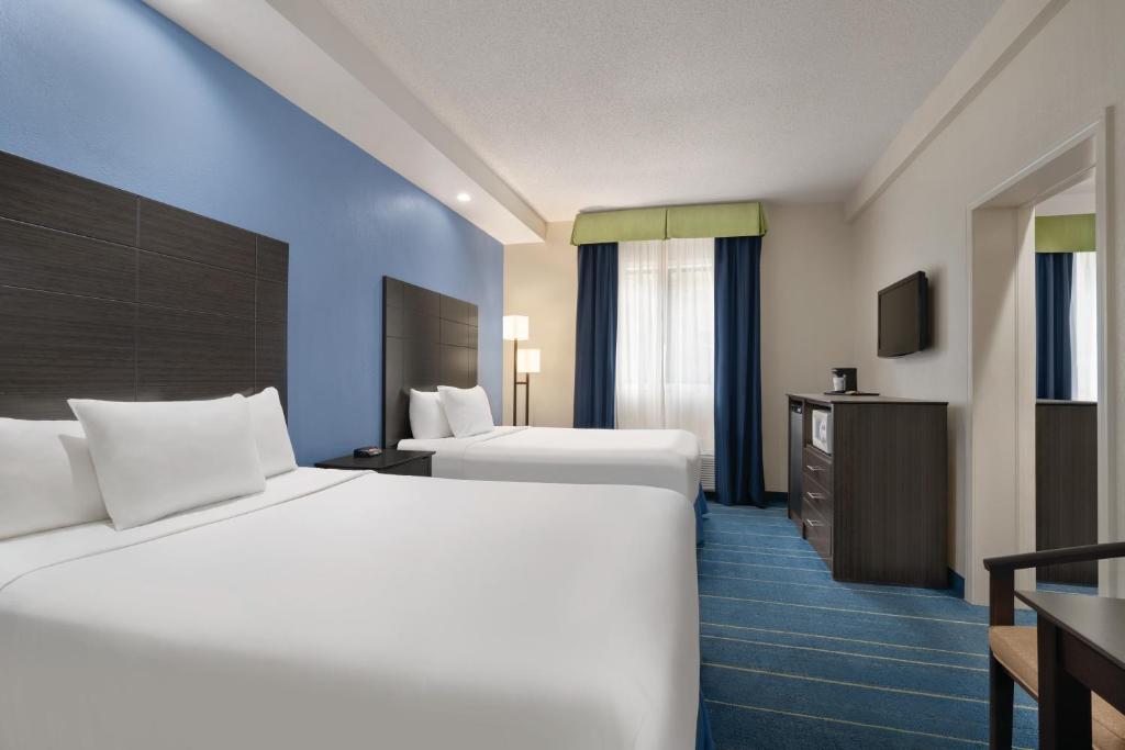 Days Inn by Wyndham Tamworth photo