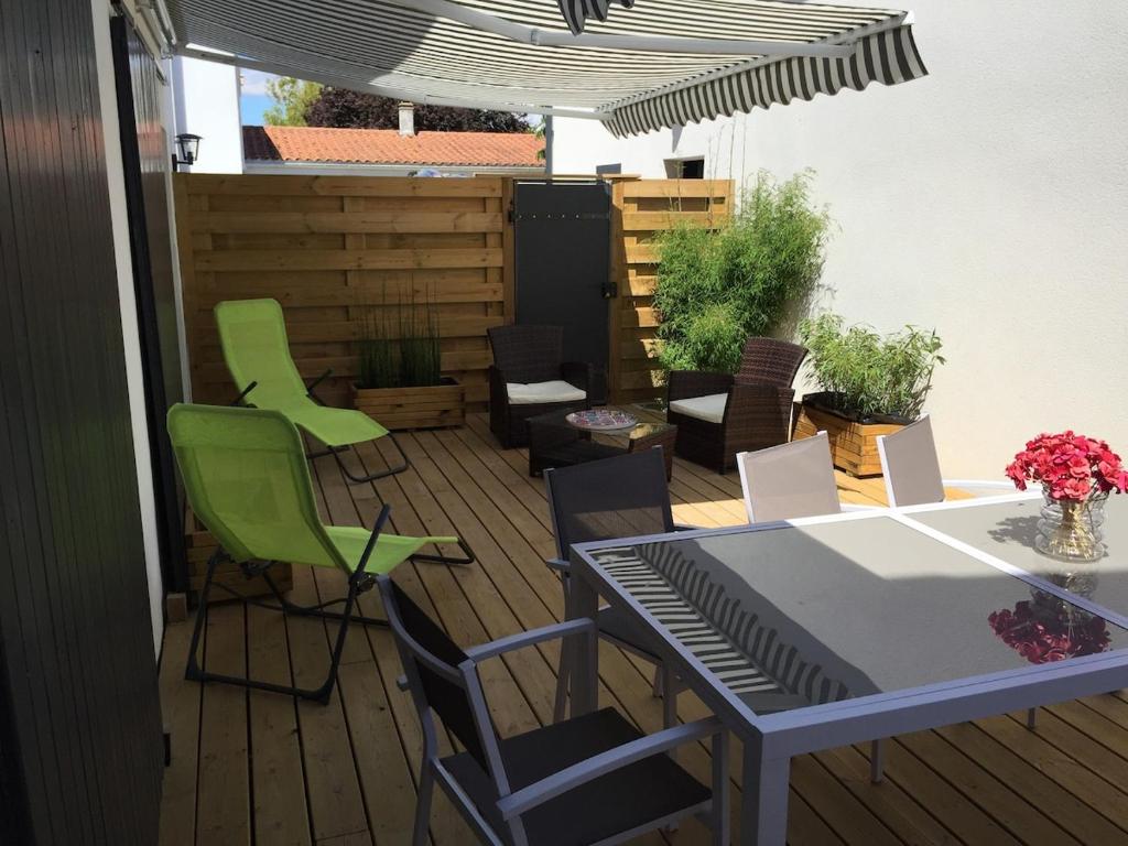 Photo de la galerie de l'établissement Jolie maison familiale à 400m de la mer, entre La Rochelle et Chatelaillon, à Angoulins-sur-Mer