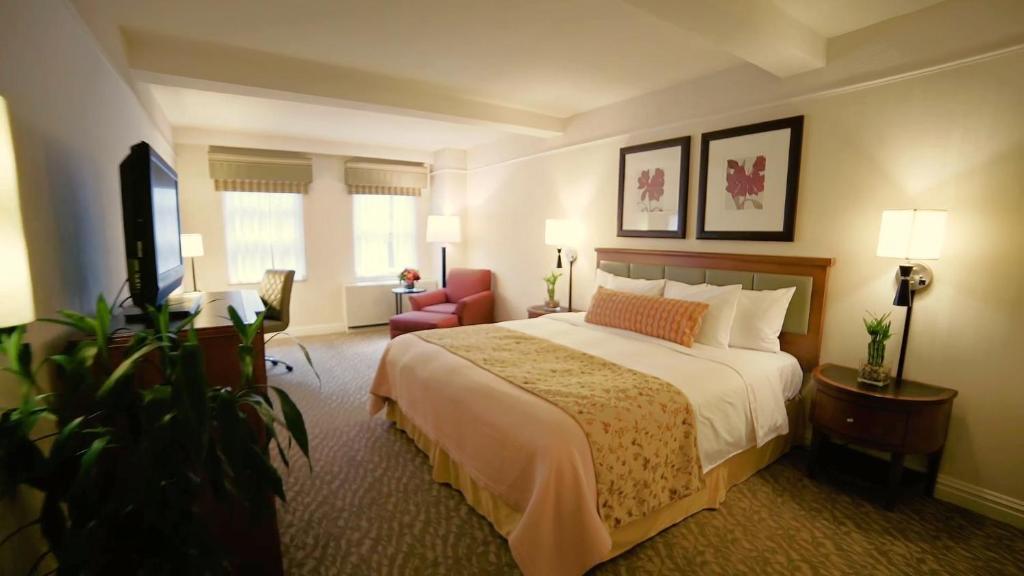 San Carlos Hotel New York photo