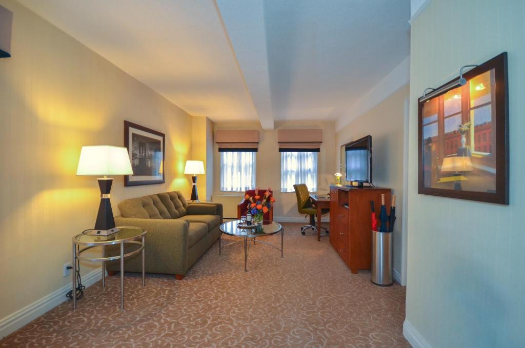 San Carlos Hotel New York photo