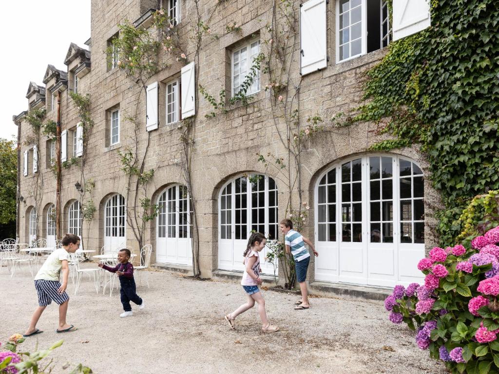 Hosté ubytování Manoir Du Stang