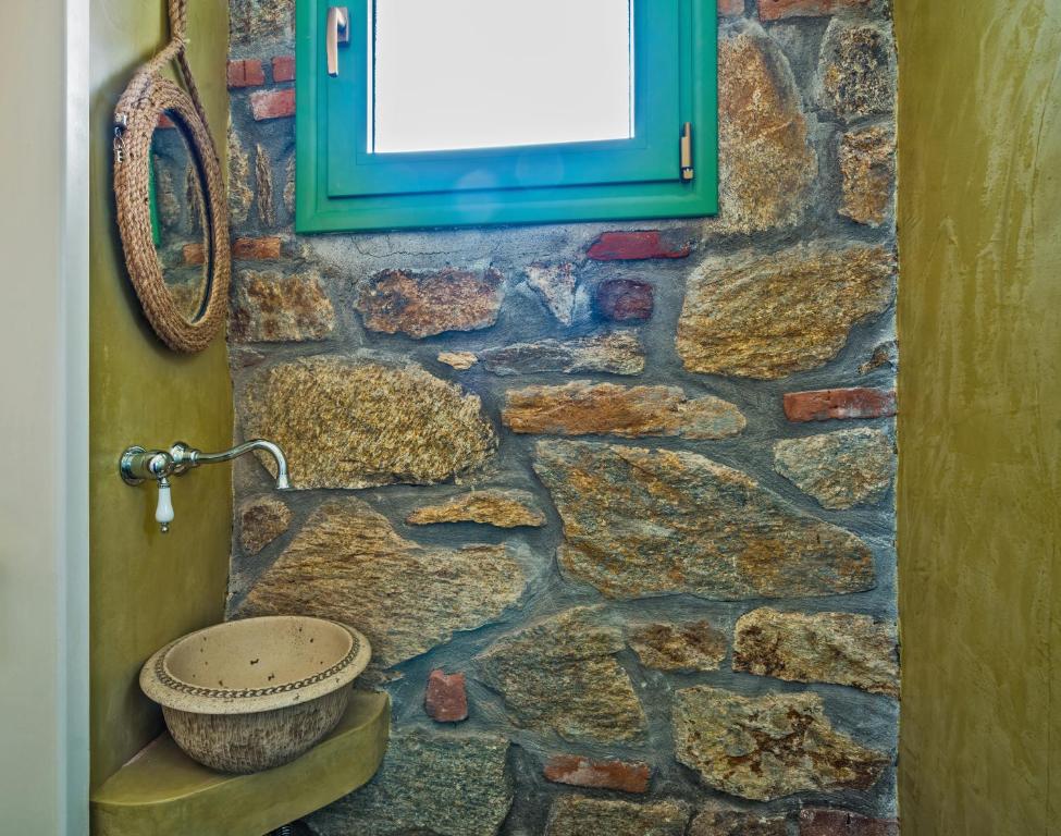 Mediterraneo Luxury Suites Halkidiki - 13