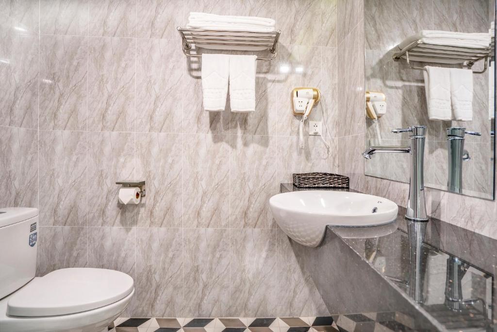 Phòng Deluxe Giường Đôi Nhìn ra Một phần Đại dương