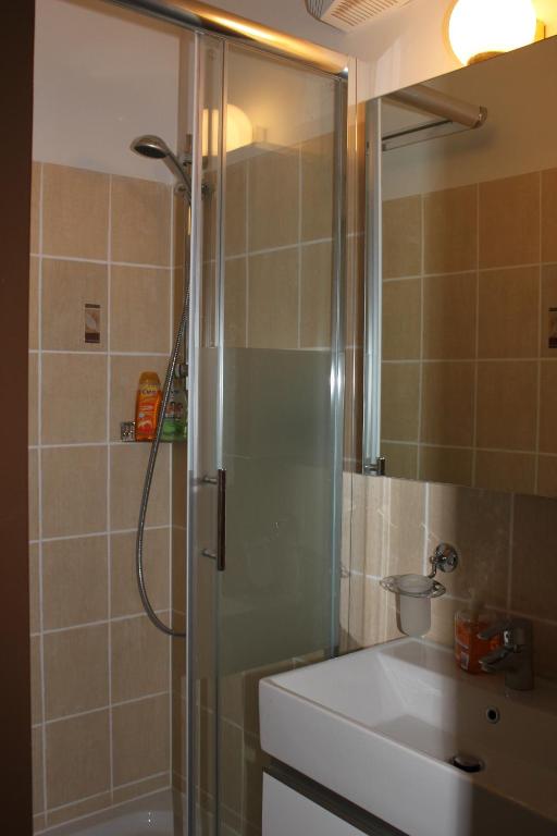 Arnes Hotel Vienna - Resim 3