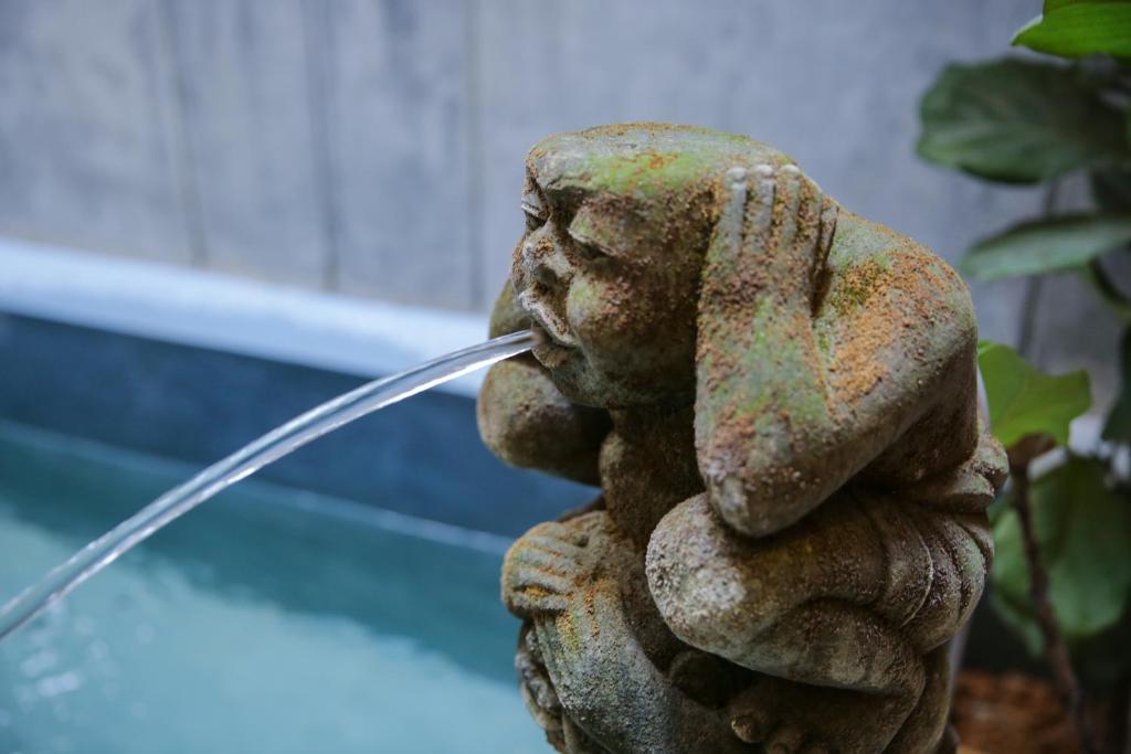 Bazén v ubytování 1825 Gallery Hotel nebo v jeho okolí