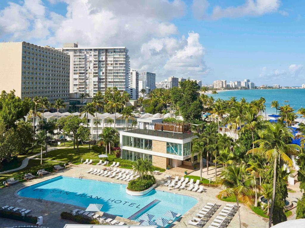 Bazén v ubytování Fairmont El San Juan Hotel nebo v jeho okolí
