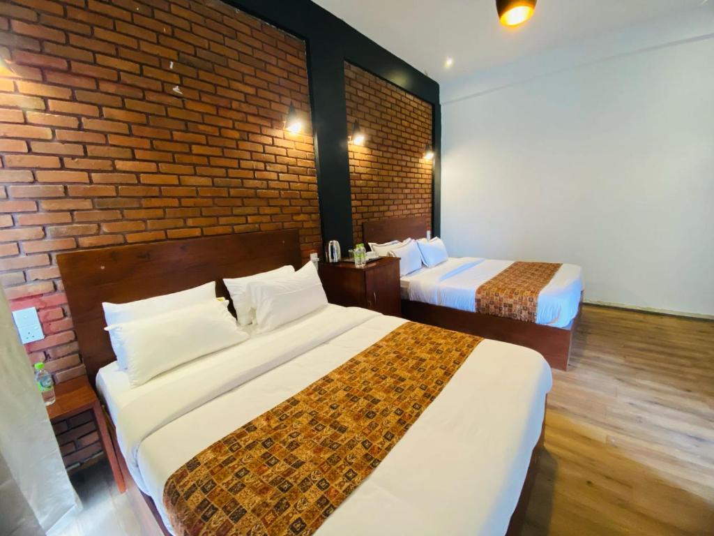 Φωτογραφία από το άλμπουμ του Fourth Milestone σε Nuwara Eliya