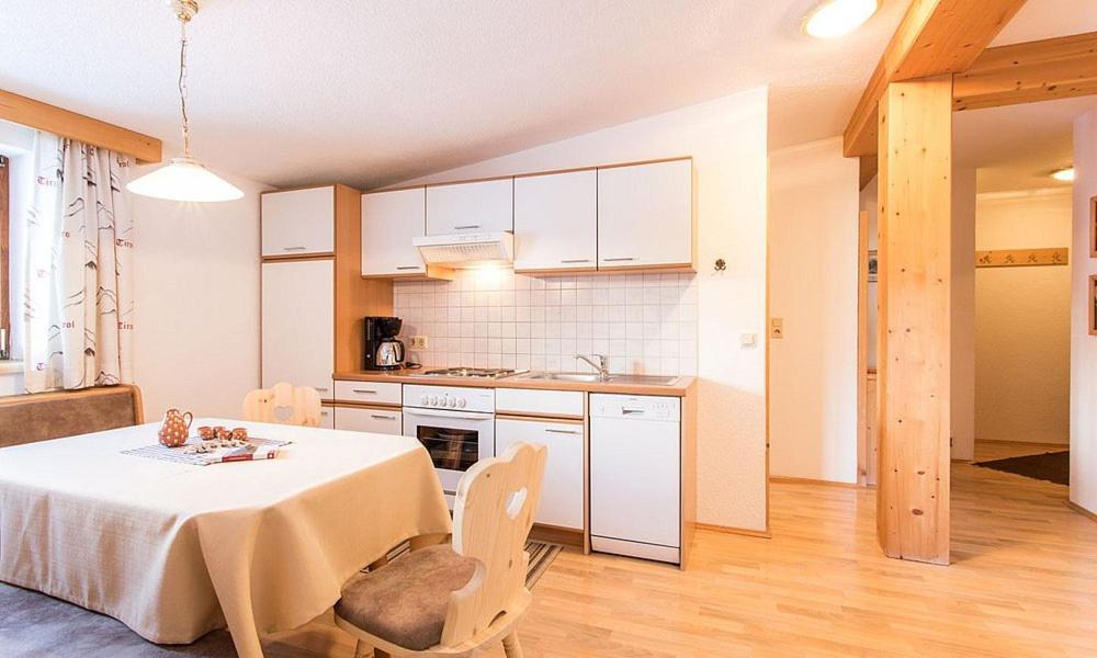 Kuchyň nebo kuchyňský kout v ubytování Ferienhof Haderlehn