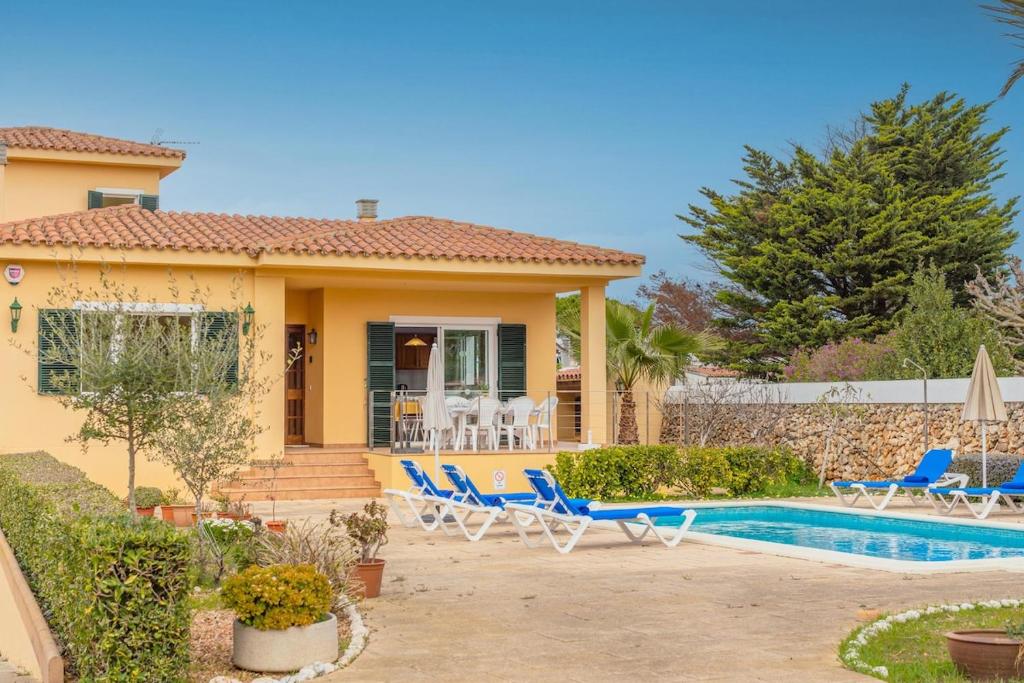 Bazén v ubytování Villa Francisca nebo v jeho okolí
