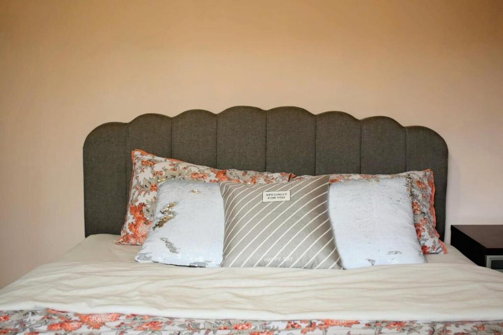 Privacy, comfort and a lot more - entire 2 bedroom house with free cycles - Resim 22